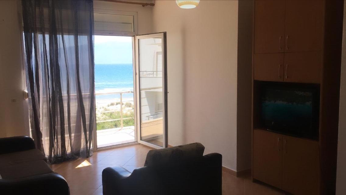 Relax Rental فلورا المظهر الخارجي الصورة